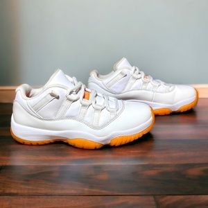 Jordan 11 Retro Low Bright Citrus Women’s Size 7 white orange Nike sneakers